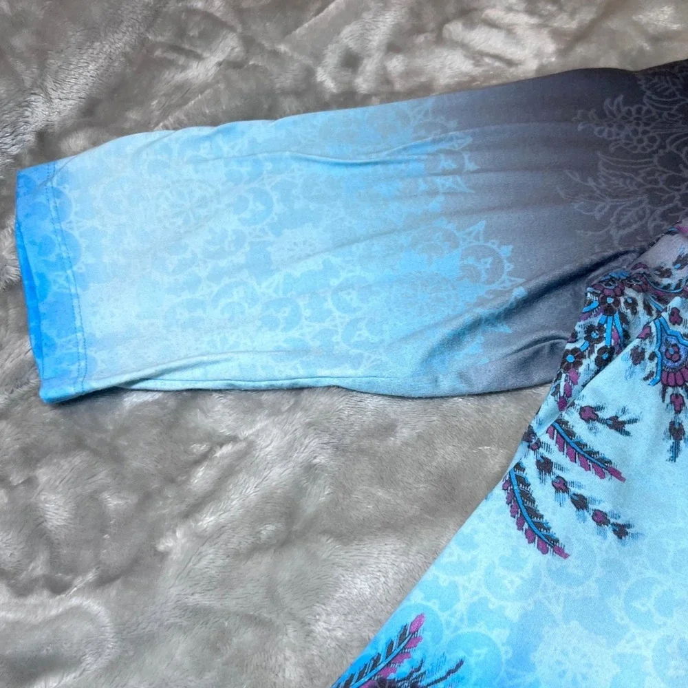 Catherines Tunic Top Womens 0X Multicolor Paisley Embellished V Neck Long Sleeve - Picture 7 of 11